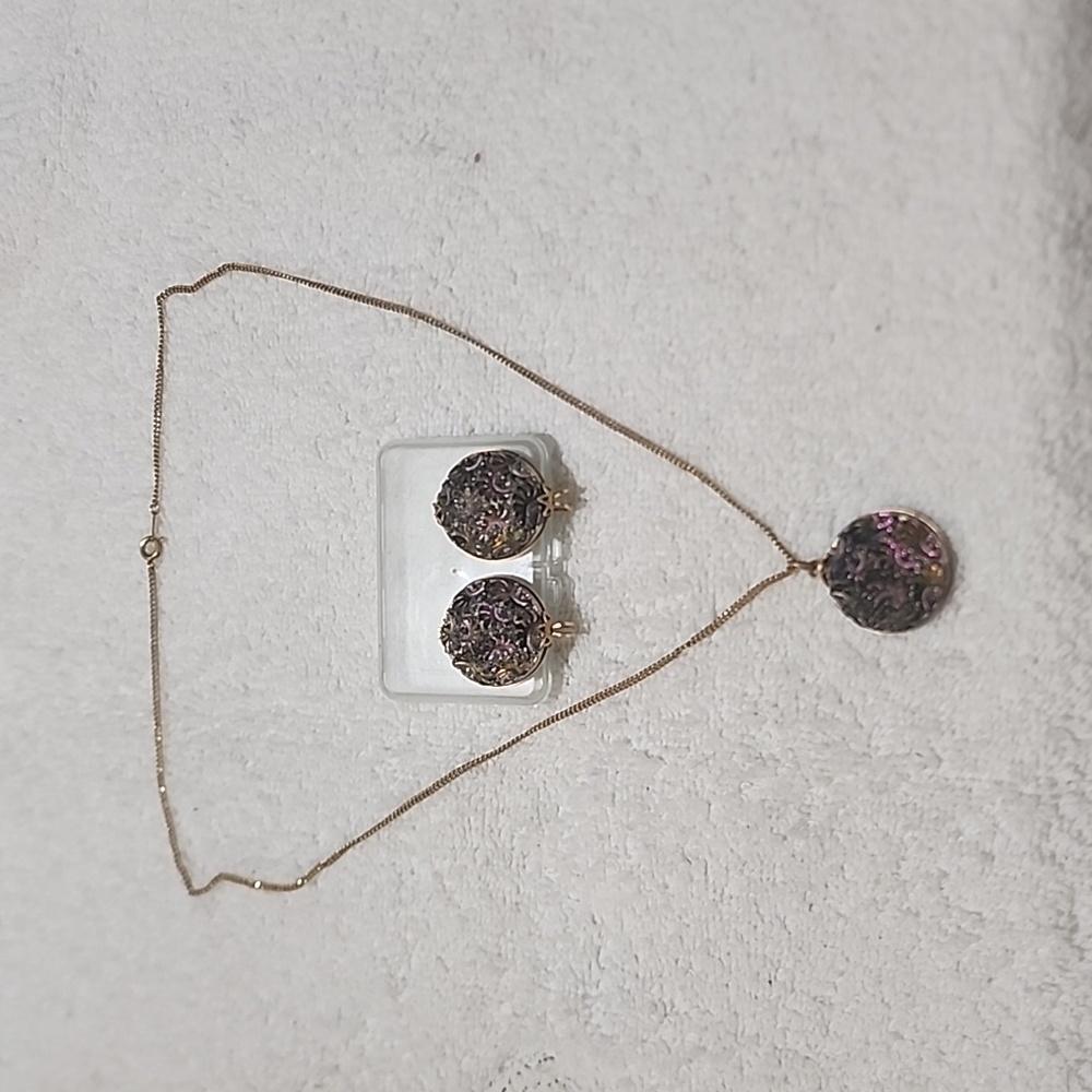 Set of necklace and earrings